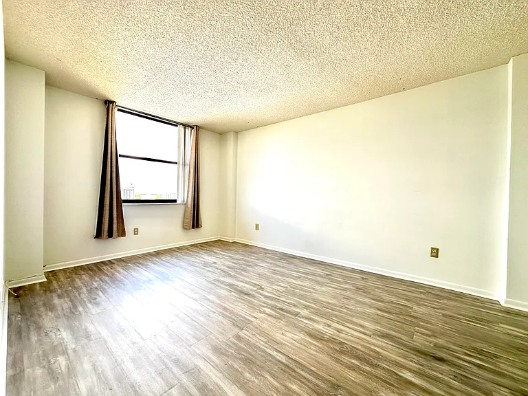 1470 NE 123rd St #A1010 — Photo 11