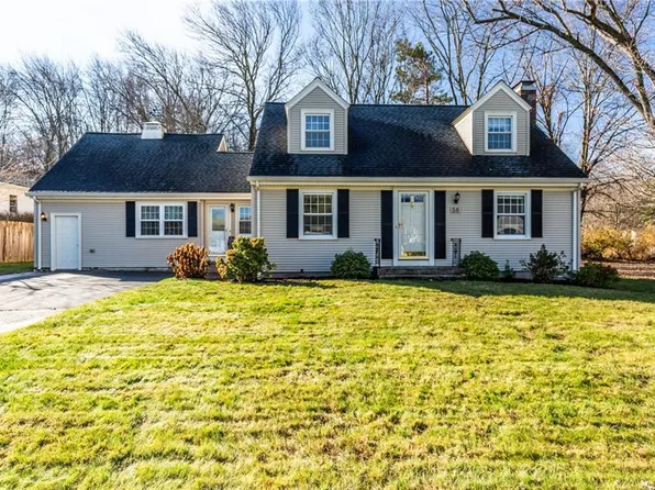 56 Sweet Fern Dr, Cranston, RI 02921