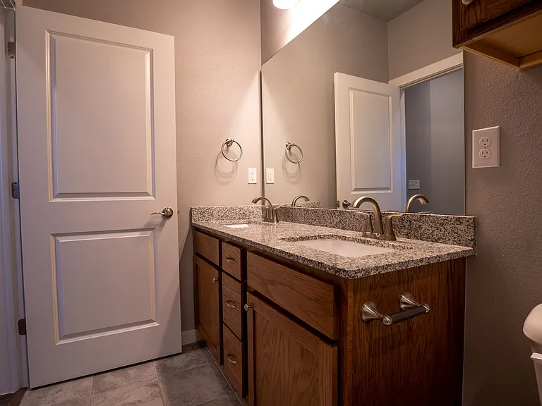 1803 Booker Cir — Photo 23