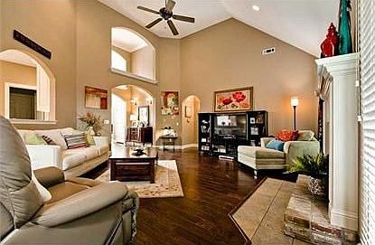 5th image of 5308 S 44th St