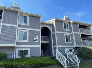 1004 Autumn Woods Ln APT 104, Virginia Beach, VA 23454