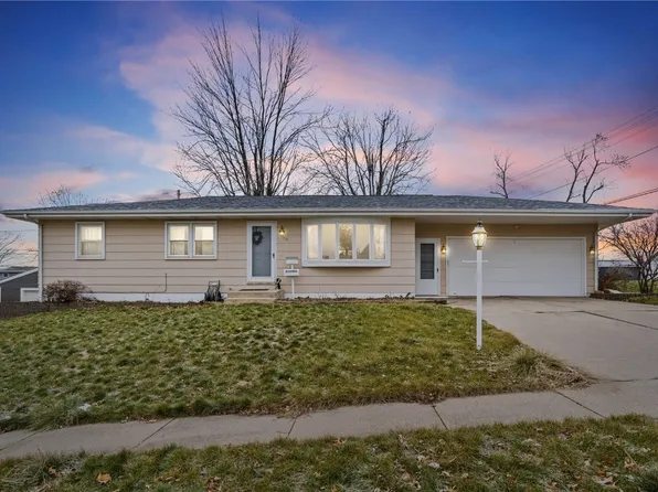 110 La Salle Dr SW, Cedar Rapids, IA 52404
