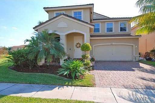 1st image of 5148 Sancerre Cir