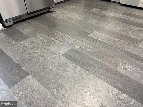2nd image of 33675 Briar Ct S Unit 6