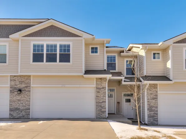 1512 NE Mocking Bird Ln, Grimes, IA 50111
