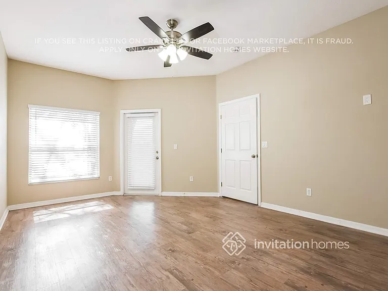 1458 Stoneywood Way — Photo 8