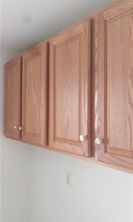 2nd image of 6 Pleasant St APT 2