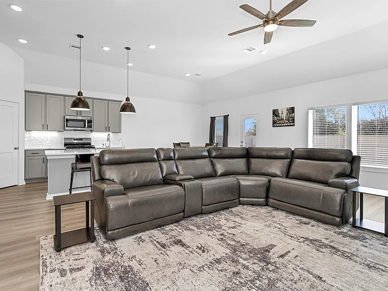 2127 Heather Ridge Way — Photo 17