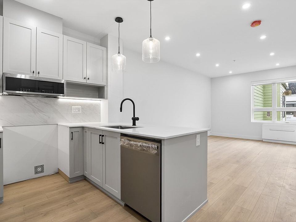 1st image of 46185 Thomas Rd #506