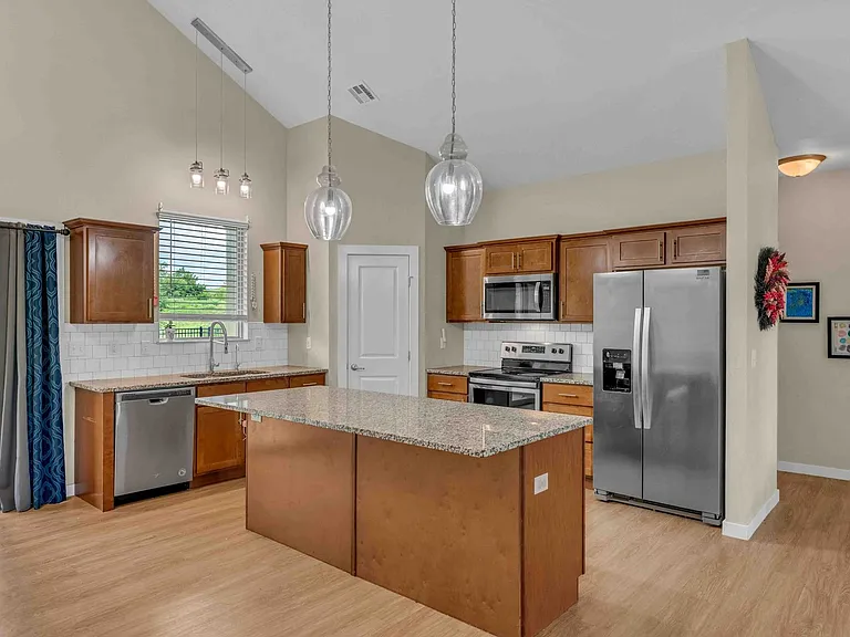 3327 Merced Dr — Photo 7