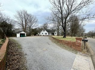 834 Yell Rd, Lewisburg, TN 37091