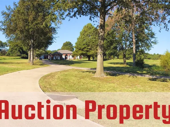 1922 S Lynn Lane Rd, Tulsa, OK 74108