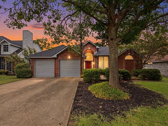 4th image of 140 Woodcreek Dr