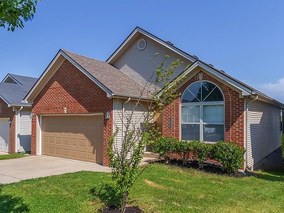 2nd image of 3045 Trailwood Ln