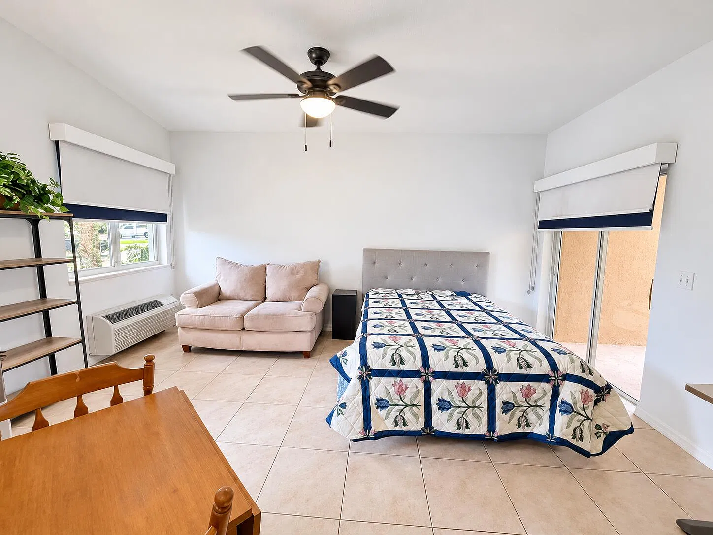 1 bed, 1.0 bath, 450 sqft, $1,200 — Photo 4
