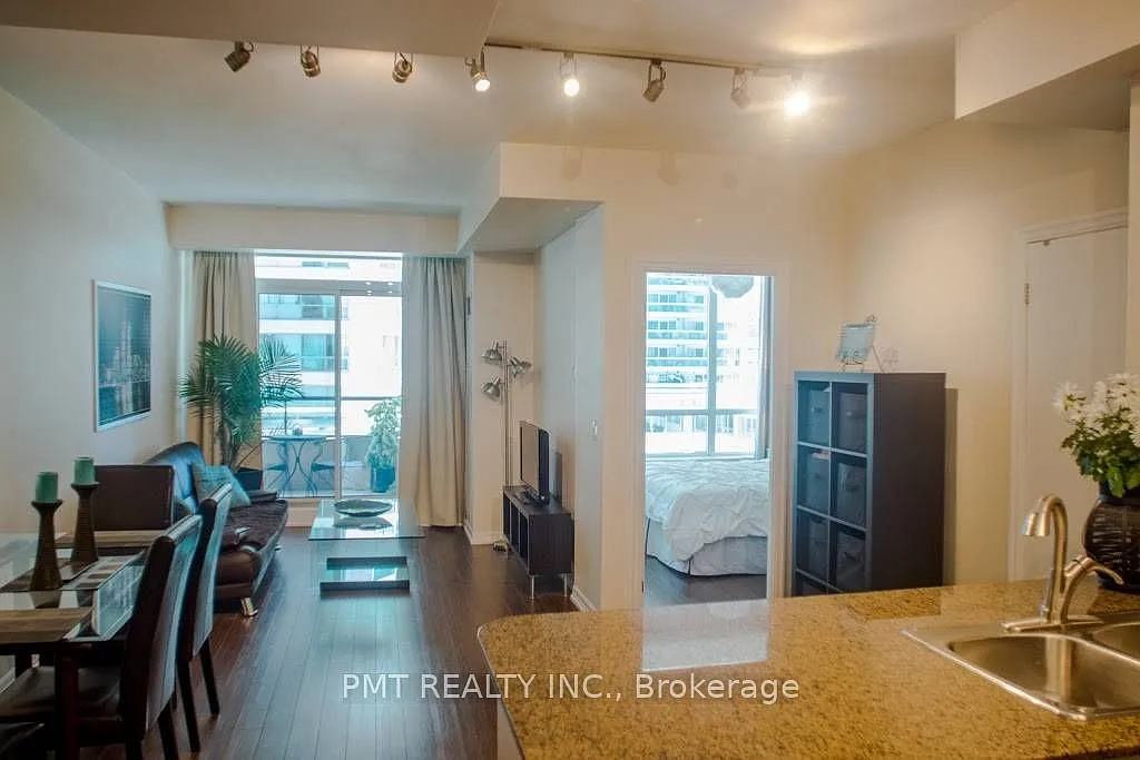 1 bed, $2,825 — Photo 4