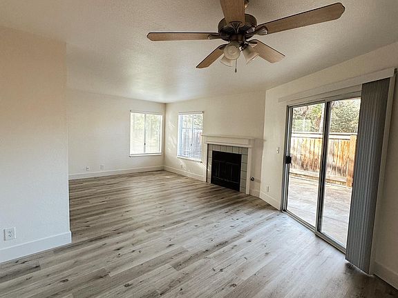 Townhouse Fireplace