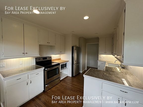5th image of 2065 Nassau Dr