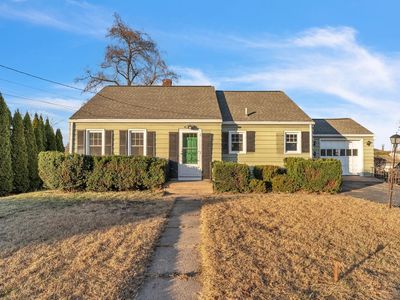52 Washington Ave, South Hadley, MA, 01075