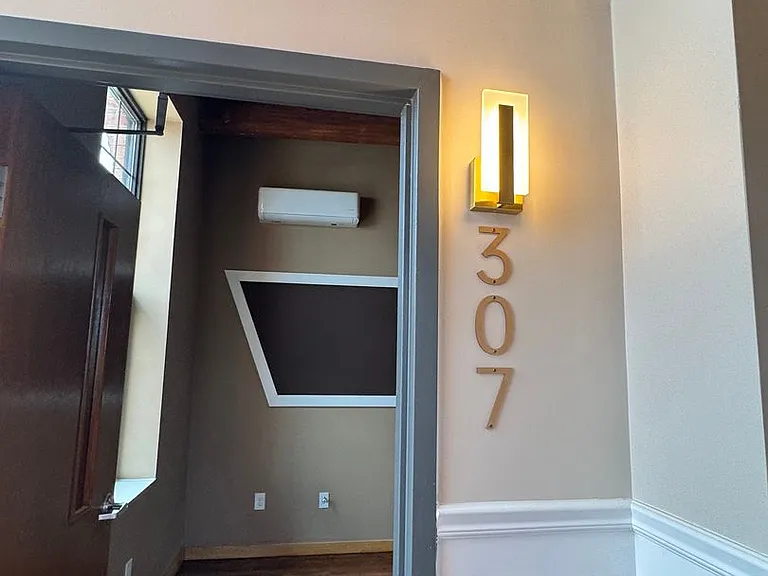 70 Webster St #307 — Photo 6