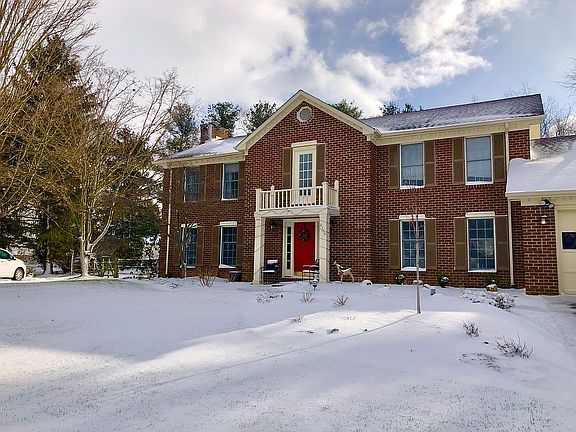 3rd image of 6109 Tall Oaks Dr