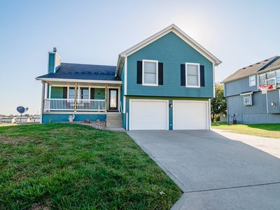 812 Rosewood Dr, Cameron, MO, 64429