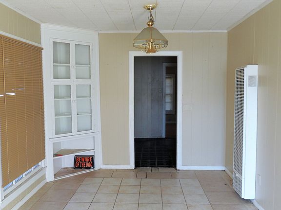 5th image of 706 N Pine St