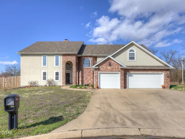 117 Suzanne Cir, Webb City, MO 64870