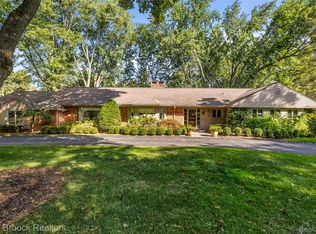 249 Warrington Rd, Bloomfield Hills, MI 48304
