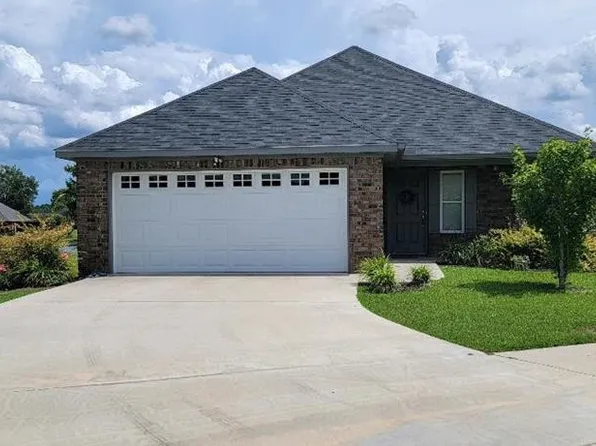 1795 Titanic Ct, Sumter, SC 29153