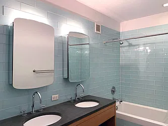 Rented by Manhattan Boutique Real Estate