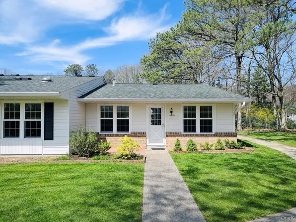 441 Arlington Drive #B, Ridge, NY 11961