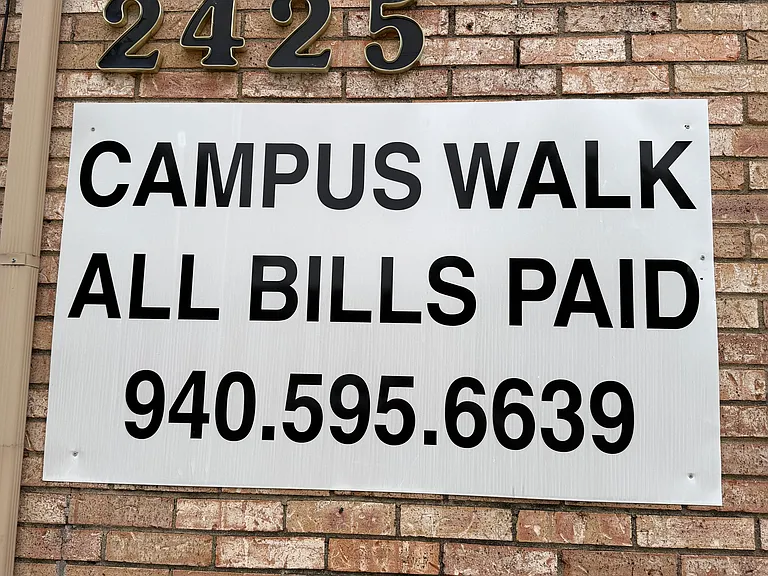 Campus Walk Apartments — Photo 1