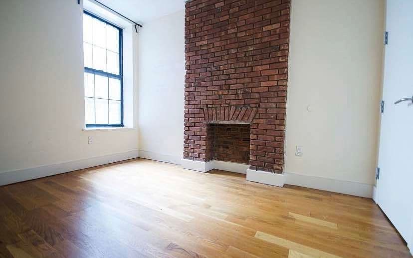 1st image of 295 Throop Ave #4