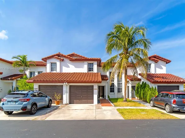 8403 SW 209th St, Cutler Bay, FL 33189