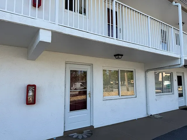 60 Vining Ct #3 — Photo 1
