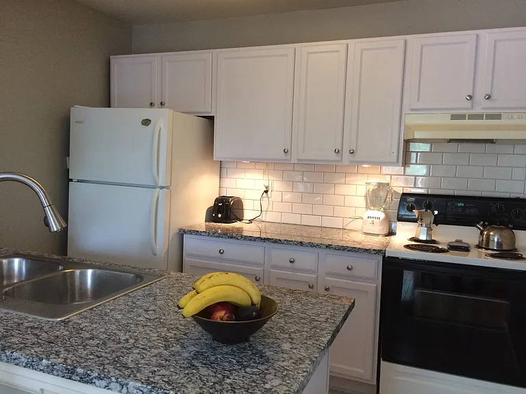 4237 Monroe Dr #A — Photo 5