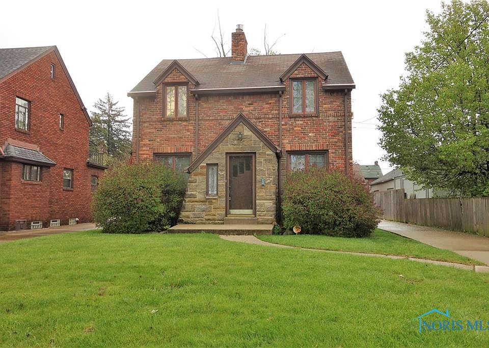 1st image of 3120 Wendover Dr