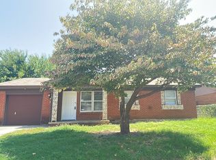 1512 McGregor Dr, Midwest City, OK 73130