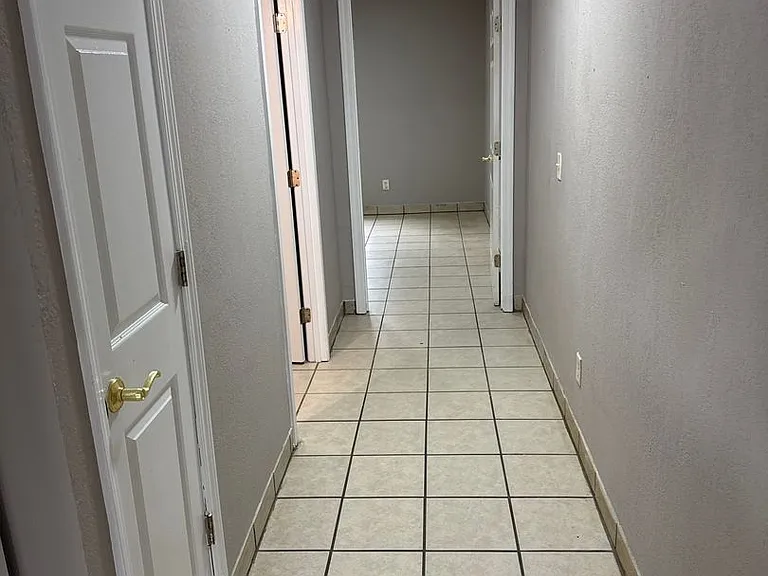 100 Kittrell St — Photo 4