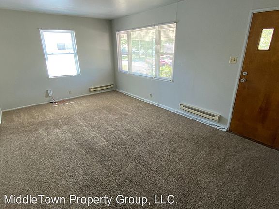 5th image of 1600 W Royale Dr