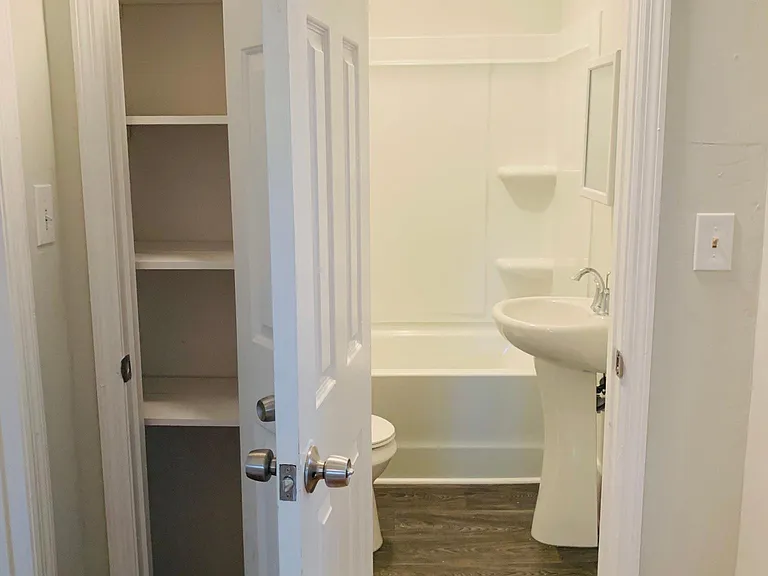4345 Lambert St — Photo 15