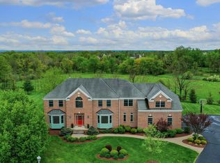 10 Hoagland Way, Ringoes, NJ 08551