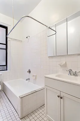 Rented by Douglas Elliman | media 24