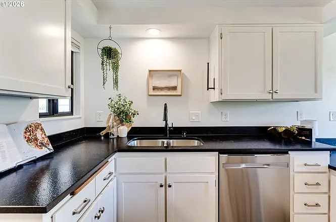 1171 Valley Butte Dr — Photo 5