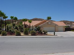 1372 E Beringer Dr, San Jacinto, CA 92583