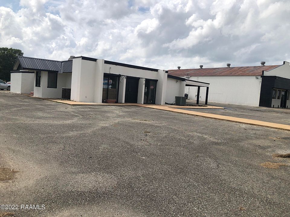 1st image of 1503 N Bertrand Dr