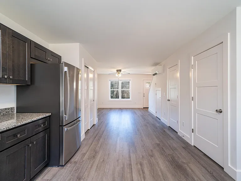 142 Rumbough Pl #1 — Photo 5