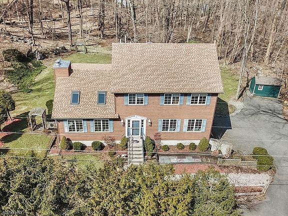2nd image of 109 Hillside Dr