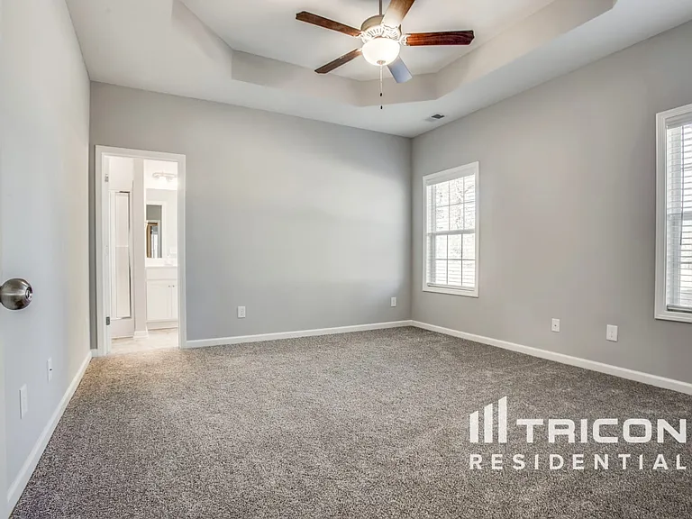 Tricon Spring Hill — Photo 17